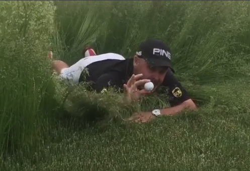 Beef and Hatton show how to escape the rough and bunkers at Erin Hills, but it's not legal!